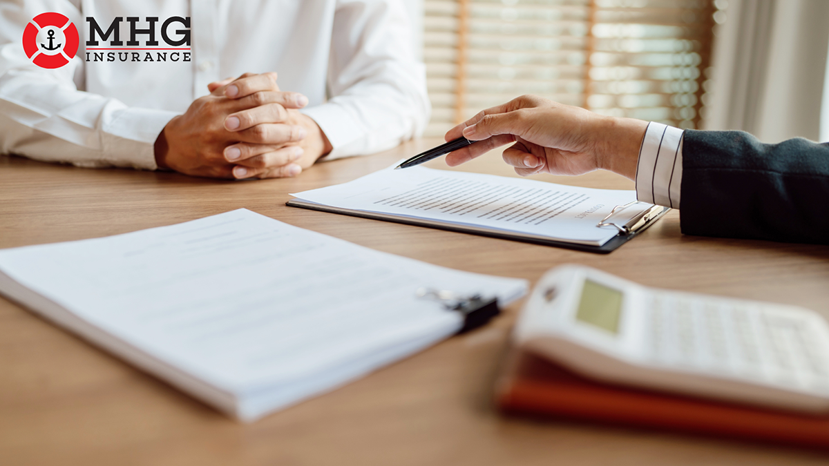 What’s the Difference Between an Insurance Broker and an Insurance Company?